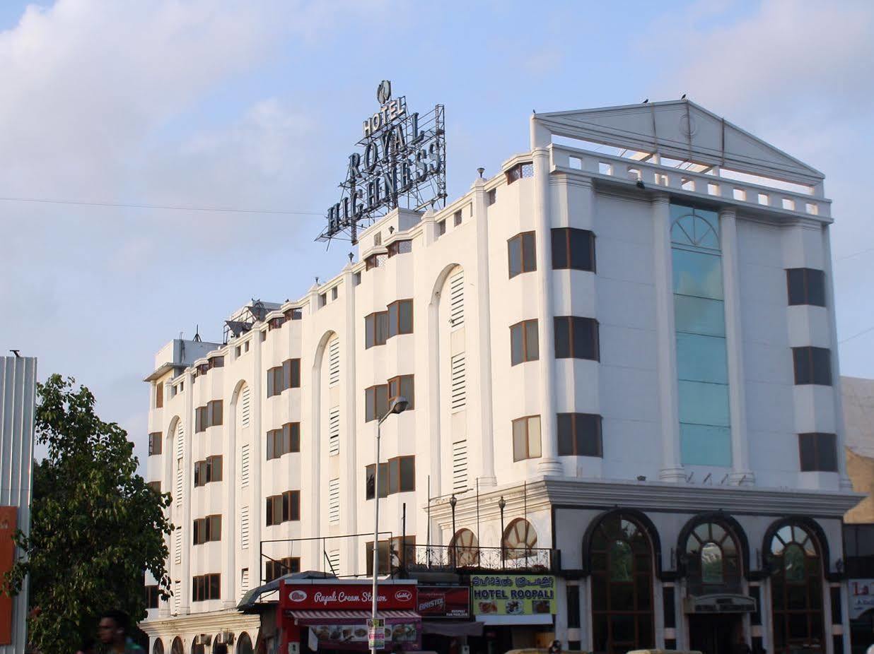 Hotel Royal Highness Ahmedabad Exterior foto